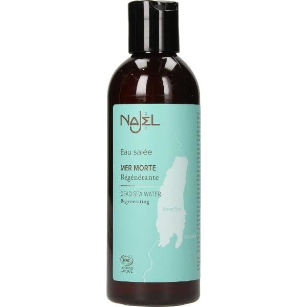 L'eau hautement minéralisée de la mer morte de NAJEL