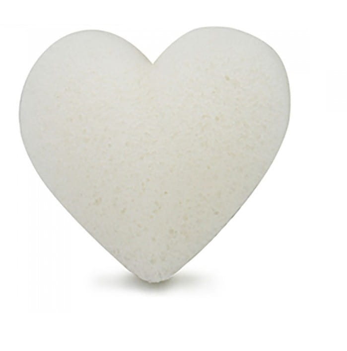 Eponge Konjac pour nettoyer le visage "coeur" pure - BEBEVIS