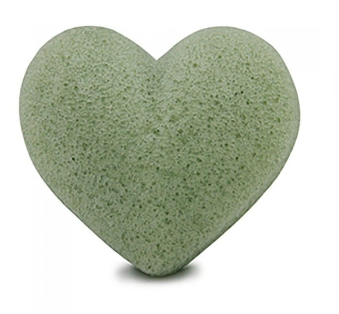 Eponge konjac pour nettoyer le visage "coeur" thé vert - BEBEVISA