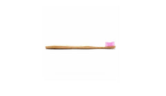 Une brosse en bambou violet doux HUMBLE